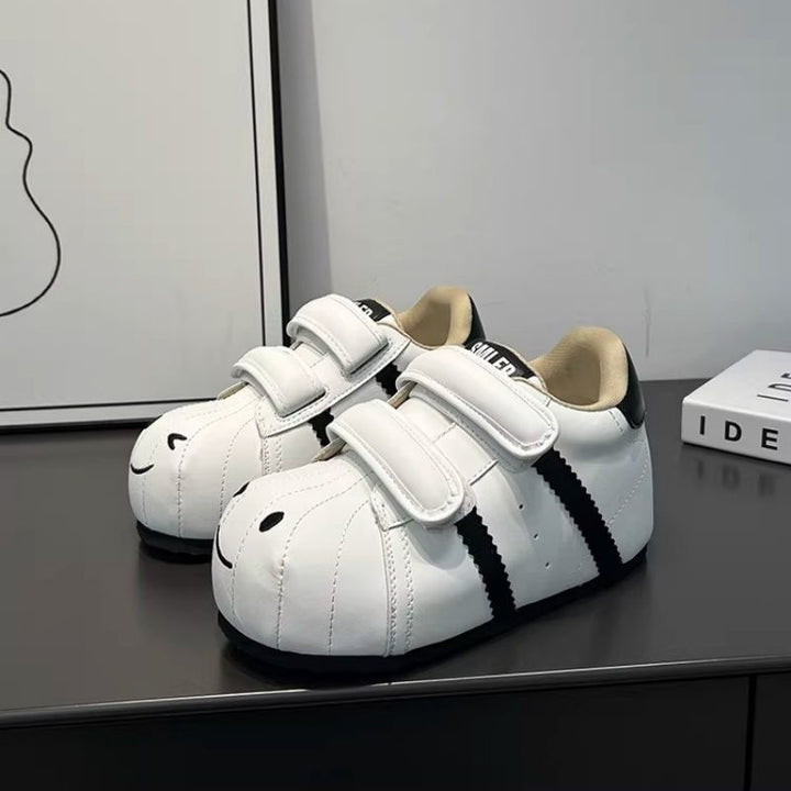 Women Comfortable Kids Sneaker with Cute Animal Motif and Practical Velcro Closure Mune Fashion