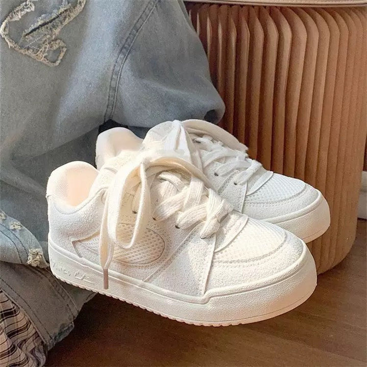 Women's Sporty Sneakers with Breathable Textile Upper and Comfortable Cushioning Mune Fashion
