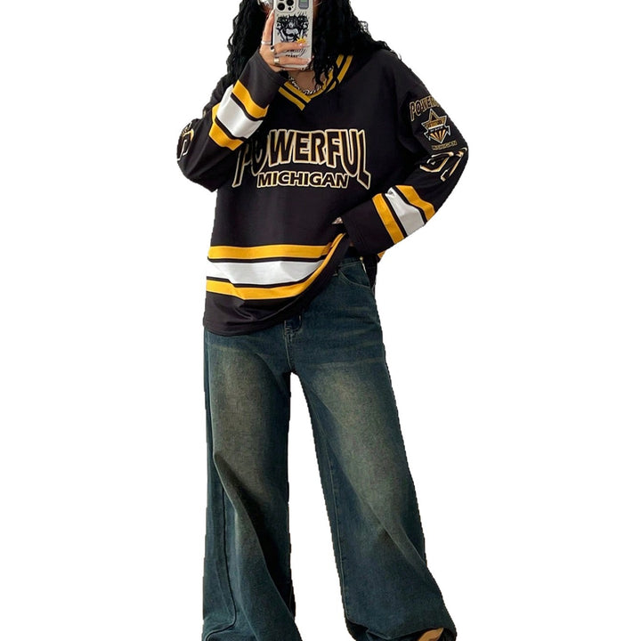 Women’s Casual Oversized Sweatshirt in Hockey Look with V-Neck and Block Stripes Mune Fashion