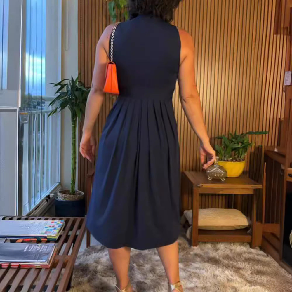 Women's sleeveless V-neck midi dress with underbust seam and flattering pleated skirt Mune Fashion
