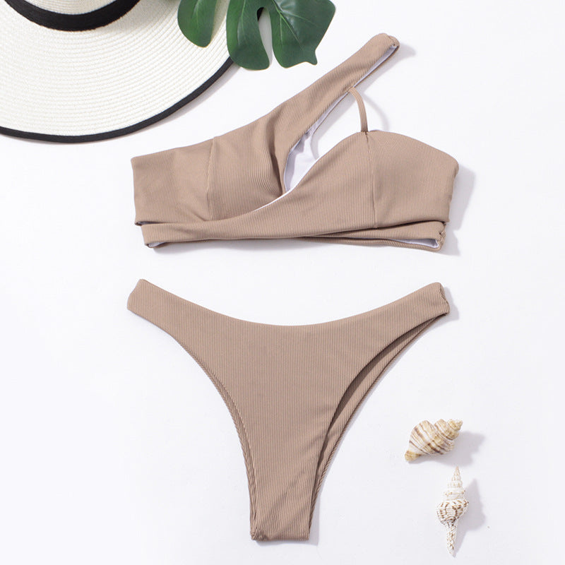 Women's bikini set with asymmetric strap and fashionable ribbed design Mune Fashion