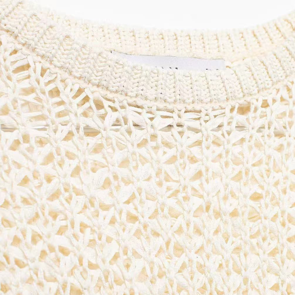 Women's crochet sweater with flounce sleeves and openwork structure Mune Fashion