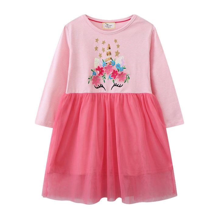 Girl's casual dress with charming floral embroidery Mune Fashion