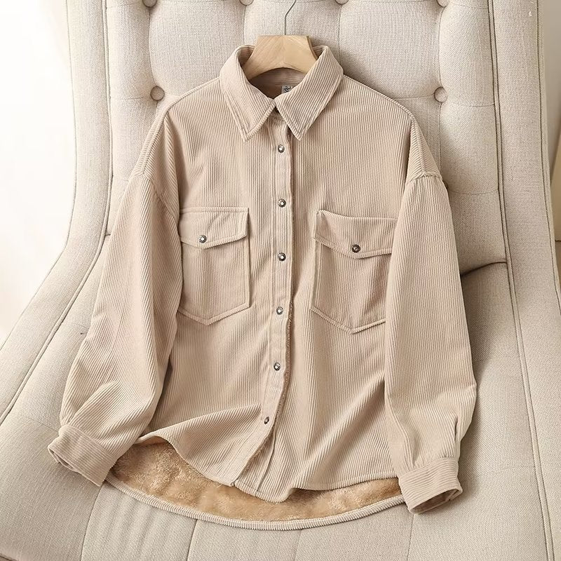 Women's oversized cord shirt jacket with padded teddy lining, patch pockets, and snap-button placket Mune Fashion