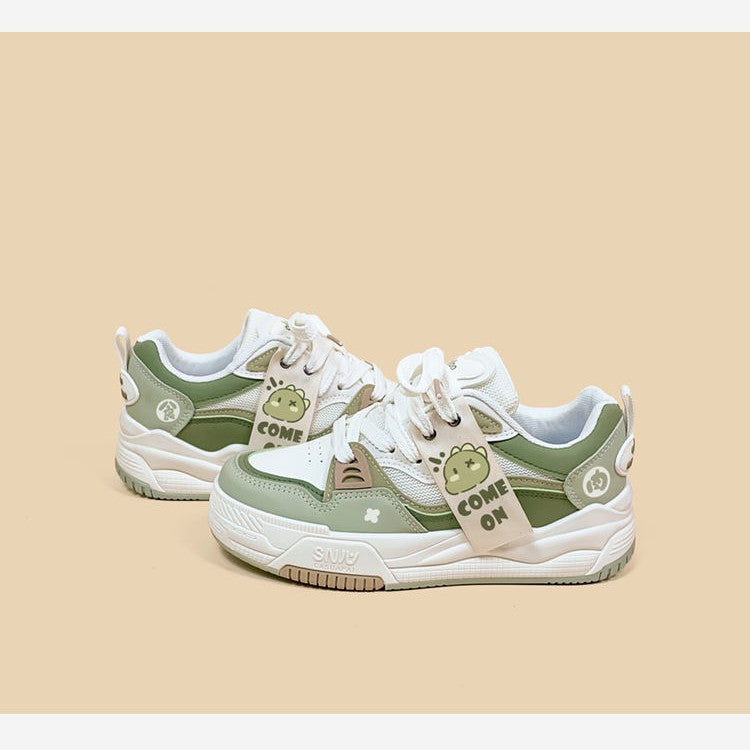 Women's sporty sneakers with trendy design and breathable upper material Mune Fashion