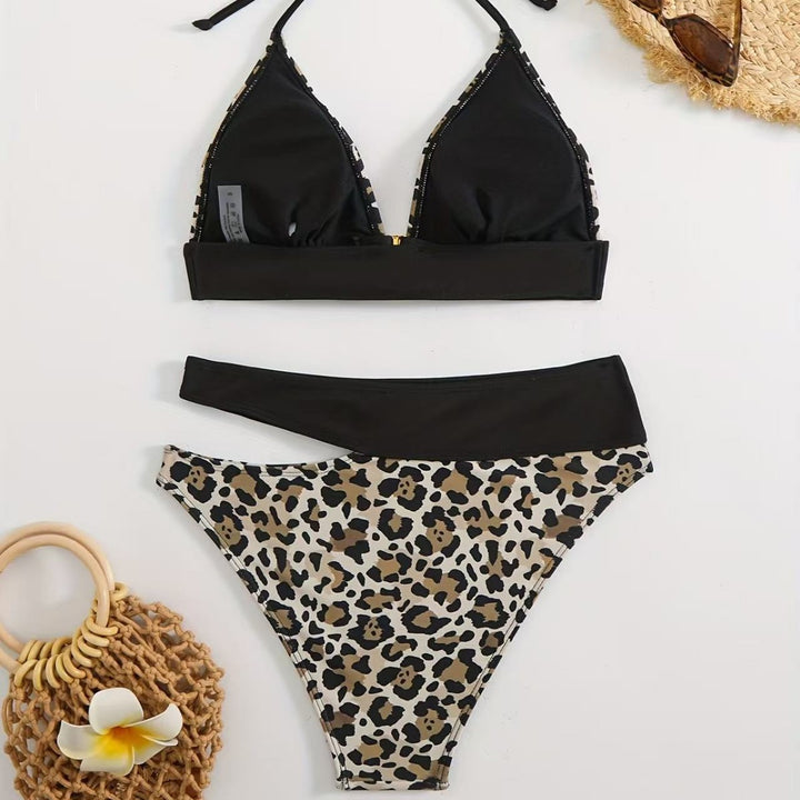 Women's Triangle Bikini with elegant geometric pattern Mune Fashion