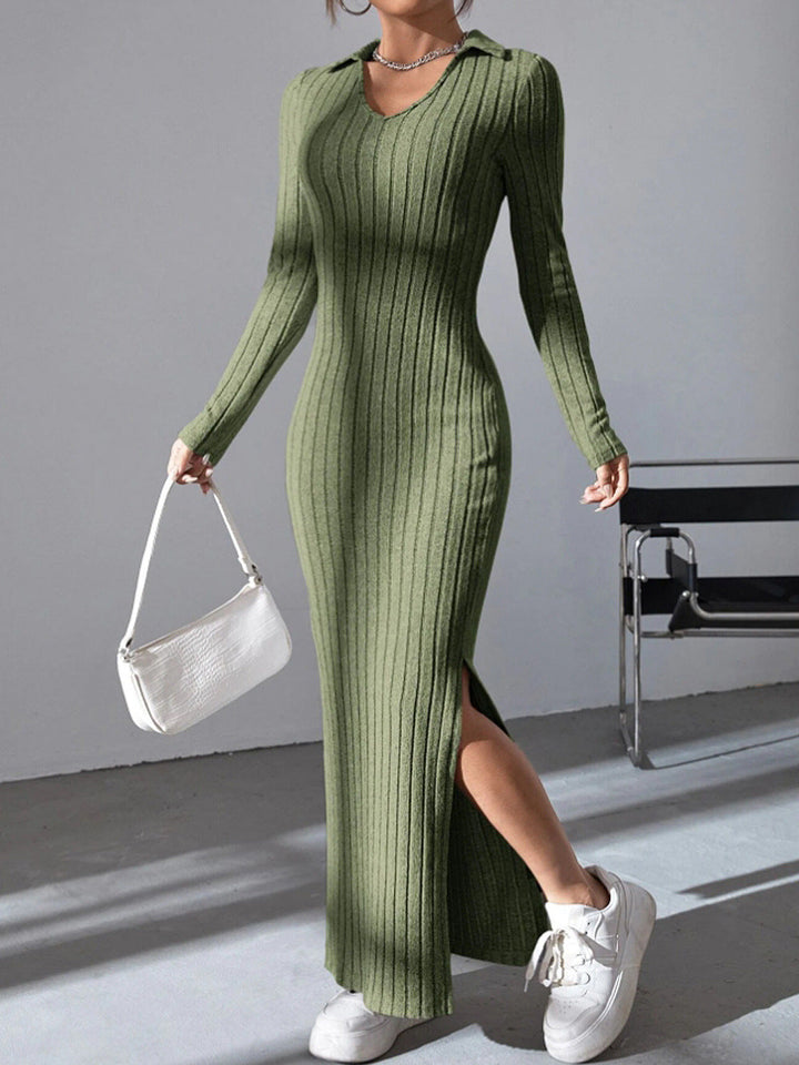 Women's Maxi Dress with Structured V-Neck and Side Slits Mune