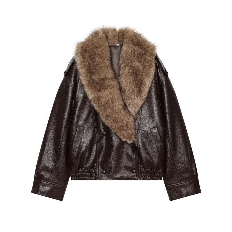 Women’s short-cut leather jacket with full fur collar and elastic hem Mune Fashion