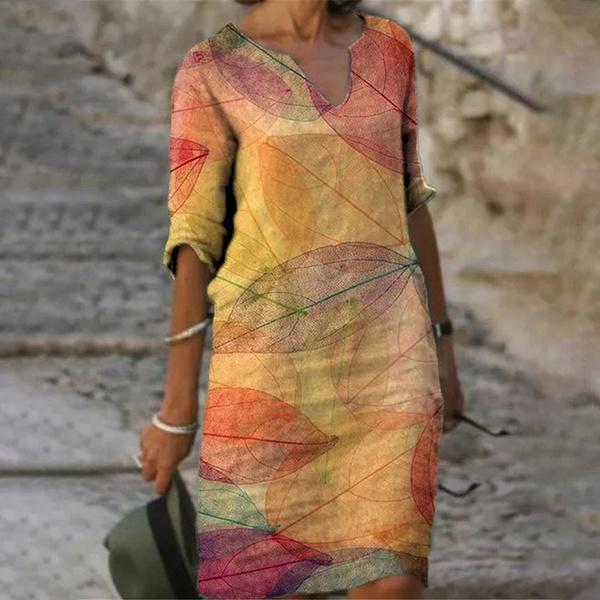 Ladies casual linen dress with V-neck and floral all-over pattern, knee-length with three-quarter sleeves Mune Fashion