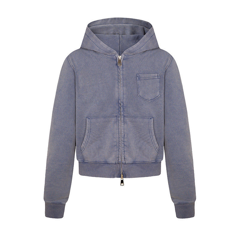 Ladies short-cut hooded zip jacket made of garment-dyed cotton fleece with chest pocket Mune Fashion