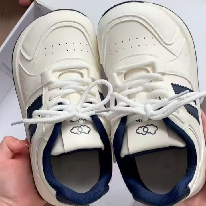 Women’s sporty sneakers with innovative cushioning and breathable construction Mune Fashion