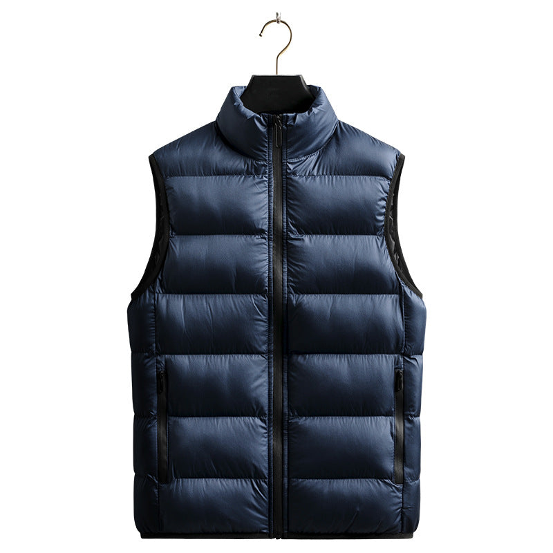 Men's compact insulation vest with horizontal quilting, windproof outer shell and zippered pockets Mune Fashion