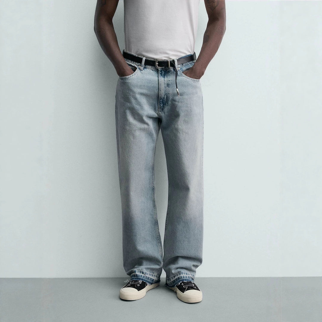 Men's straight-cut jeans with a high rise and vintage-washed effect Mune Fashion