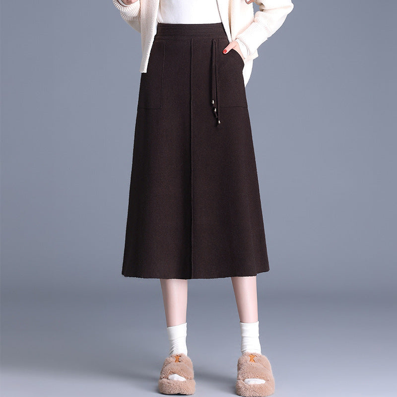 Women's Wide-Cut Midi Skirt with Practical Pockets Mune Fashion