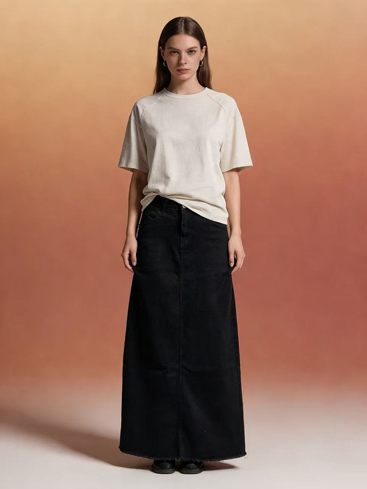 Ladies nan longer High-Waist Denim Maxi Skirt with straight silhouette and raw hem Mune Fashion