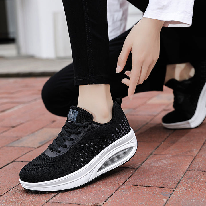Women's wedge walking shoe with visible air cushioning, breathable knitted upper material and non-slip outsole Mune Fashion