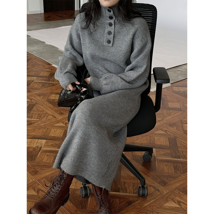 Ladies knit dress with button placket at the stand collar and ribbed texture Mune Fashion