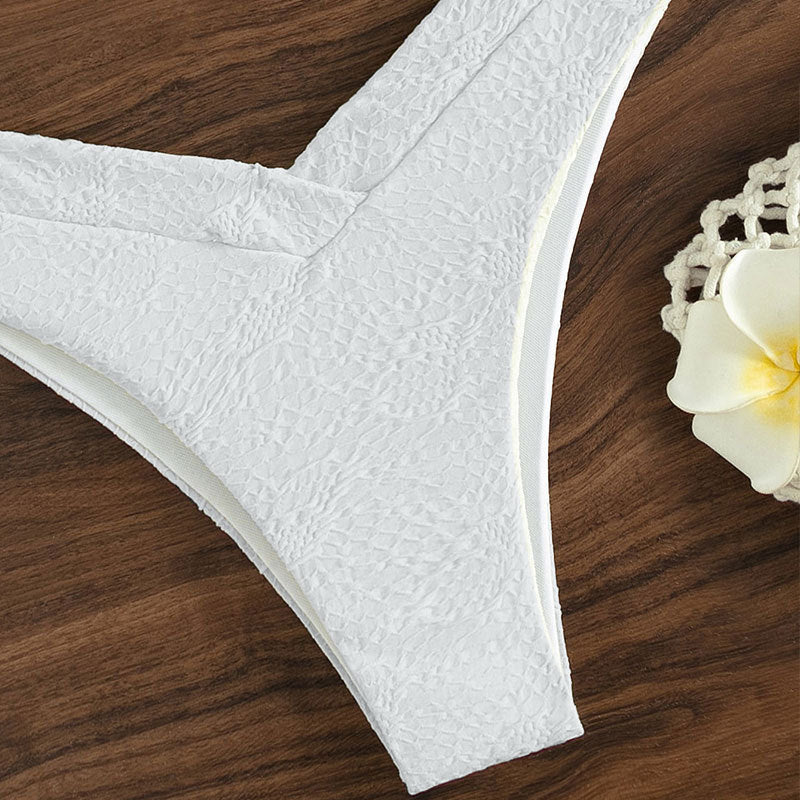 Women Triangle Bikini with elegant knot design and high leg cut Mune Fashion