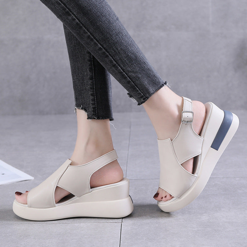 Ladies Modern Platform Sandal with ergonomic memory footbed, adjustable heel strap and non-slip rubber sole Mune Fashion
