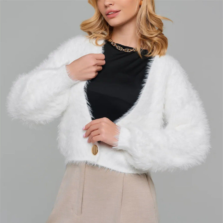 Women's Short Fluffy Faux Fur Cardigan with Open Cut and Raglan Sleeves Mune Fashion