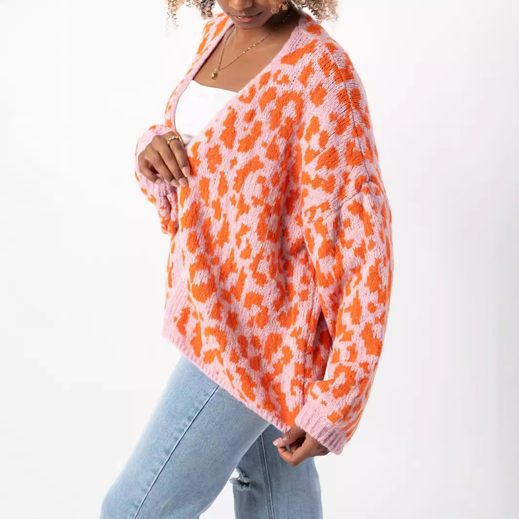 Ladies Chunky Knitted Cardigan with Stylish Leopard Pattern and Comfortable Oversized Details Mune