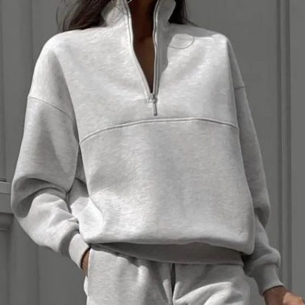 Women's casual stand-up collar half-zip in boxy cut with decorative breast seam Mune Fashion