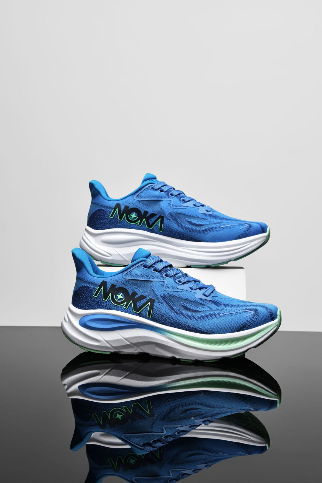 Unisex cushioned hollow core road running shoes with breathable knit upper and ergonomic platform midsole Mune Fashion