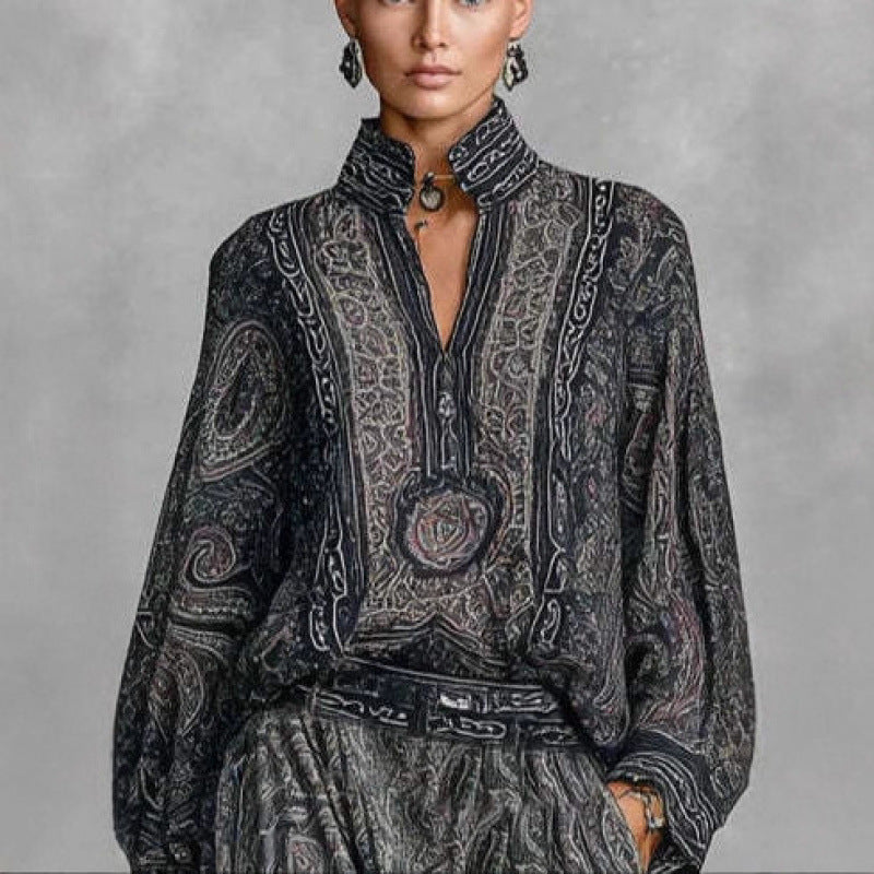 Women Flowing Boho Two-Piece Set with Loose Tunic and Harem Pants in Paisley Design Mune Fashion