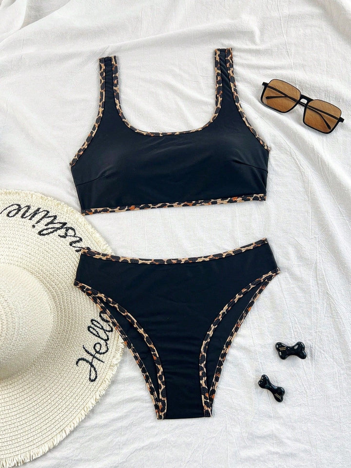 Ladies sporty bikini in leopard look Mune Fashion