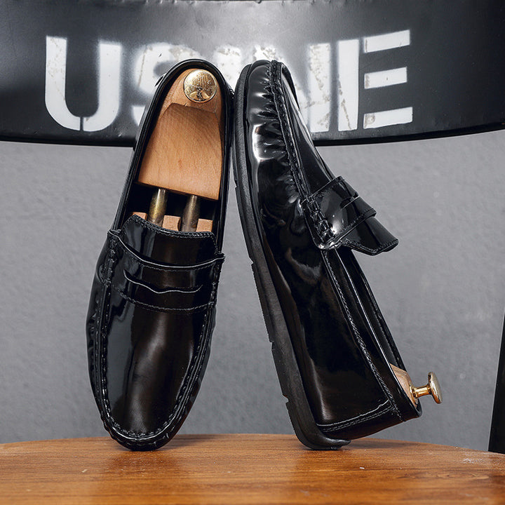Men's Elegant Loafers made of high-quality patent leather Mune Fashion