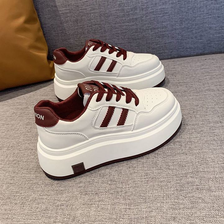 Women's Platform Sneakers with Enhanced Cushioning and Sporty Design Mune Fashion