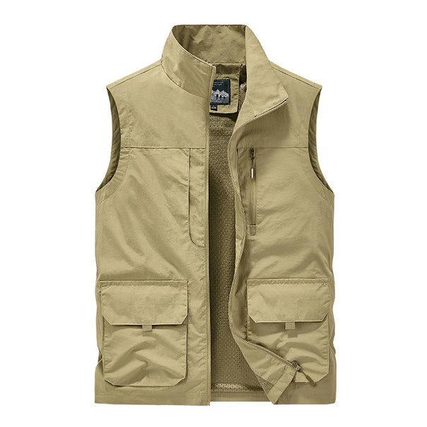 Men's multifunctional travel and photo vest with breathable mesh lining, chest zipper and large flap pockets Mune Fashion