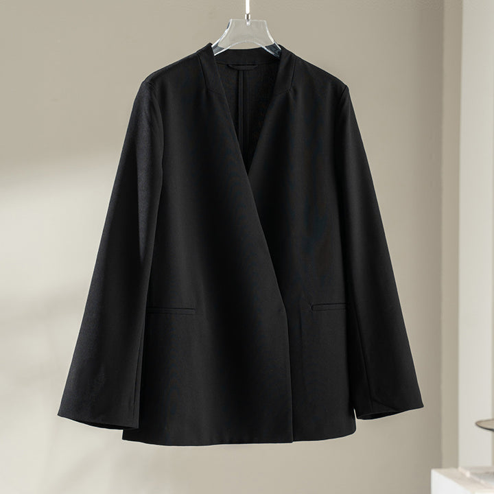 Women's collarless blazer with V-neck and minimalist boxy silhouette Mune Fashion