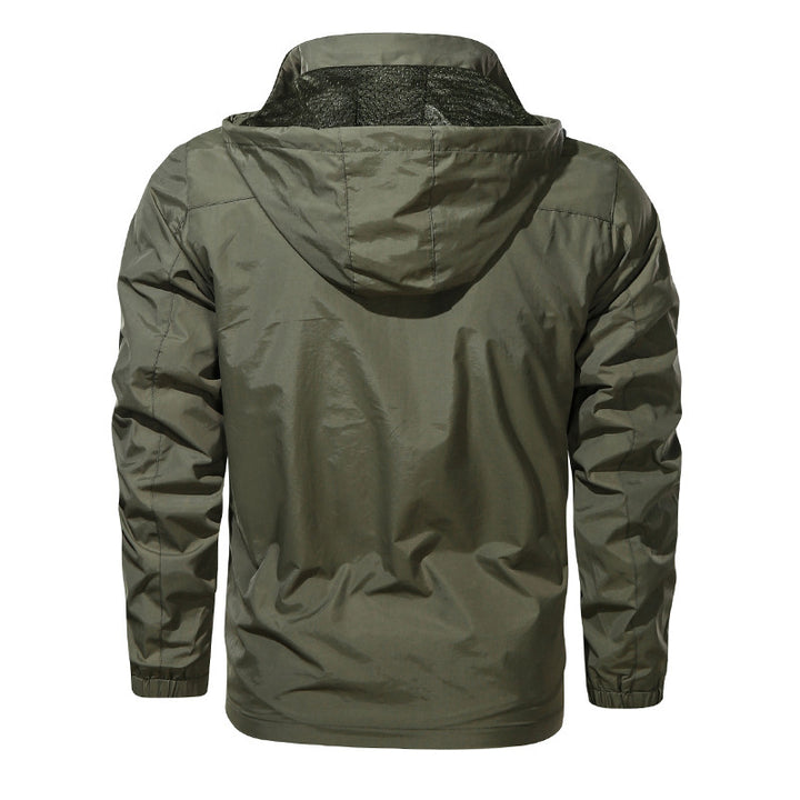 Men's lightweight outdoor jacket windbreaker with water-repellent coating and breathable mesh lining Mune Fashion