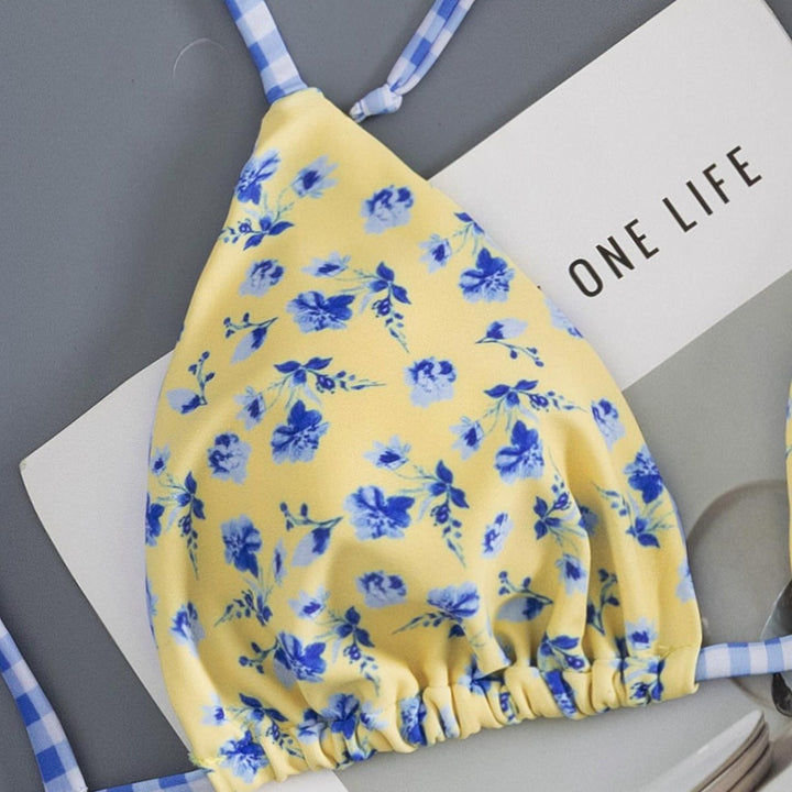 Women Triangle Bikini with playful floral pattern Mune Fashion