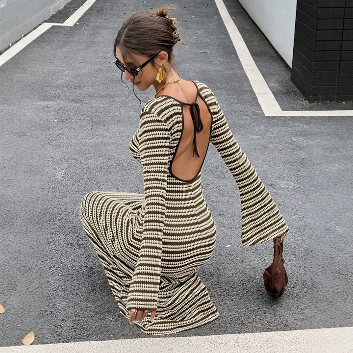 Women Figure-hugging Rib Mid Dress with Trumpet Sleeves and Tailored Cut Mune Fashion