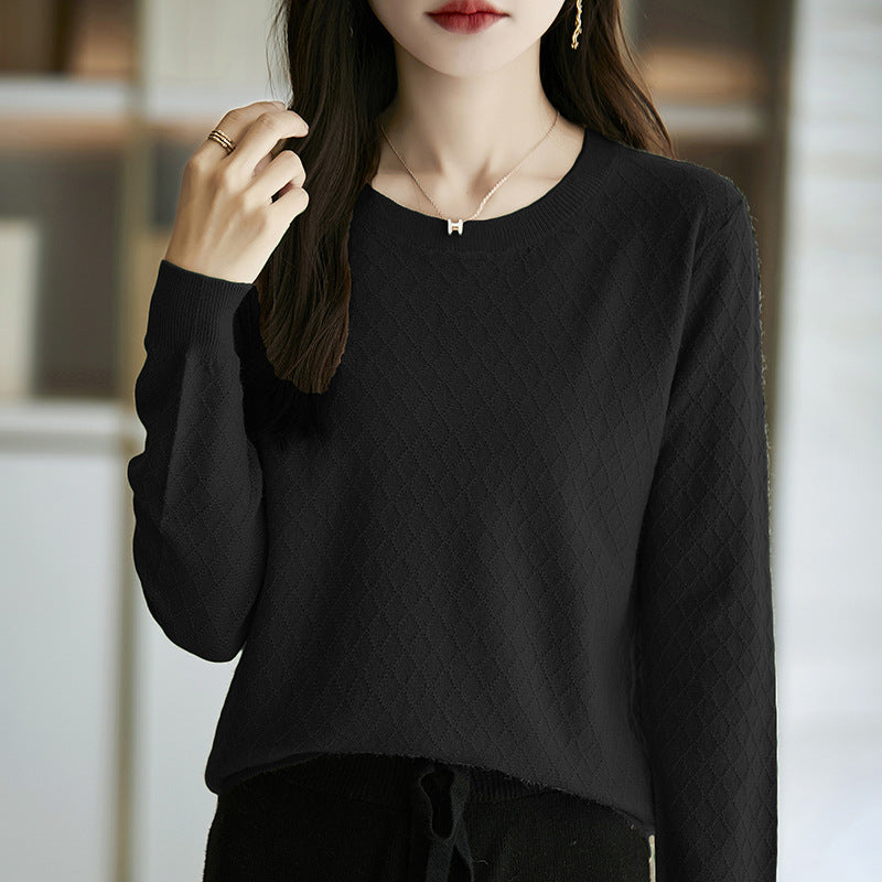Women's Casual Fine Knit Sweater with Subtle Diamond Pattern and Ribbed Cuffs Mune Fashion