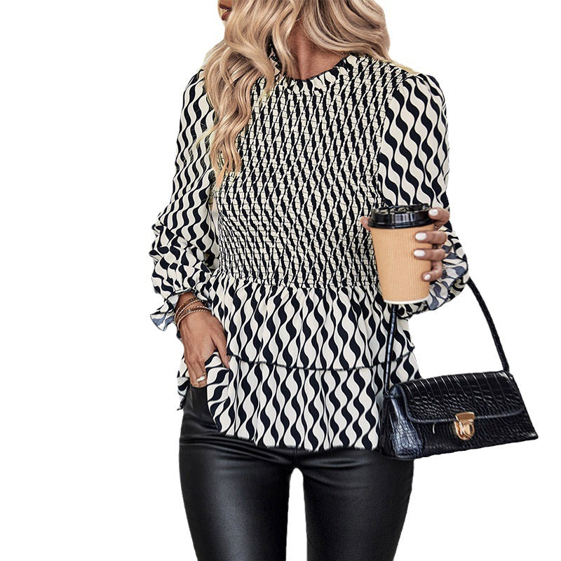 Women Playfully Cut Blouse with Ruffles Mune Fashion
