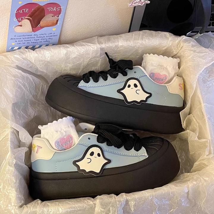 Women Playful Sneakers with Unique Design and Thick Sole Mune Fashion