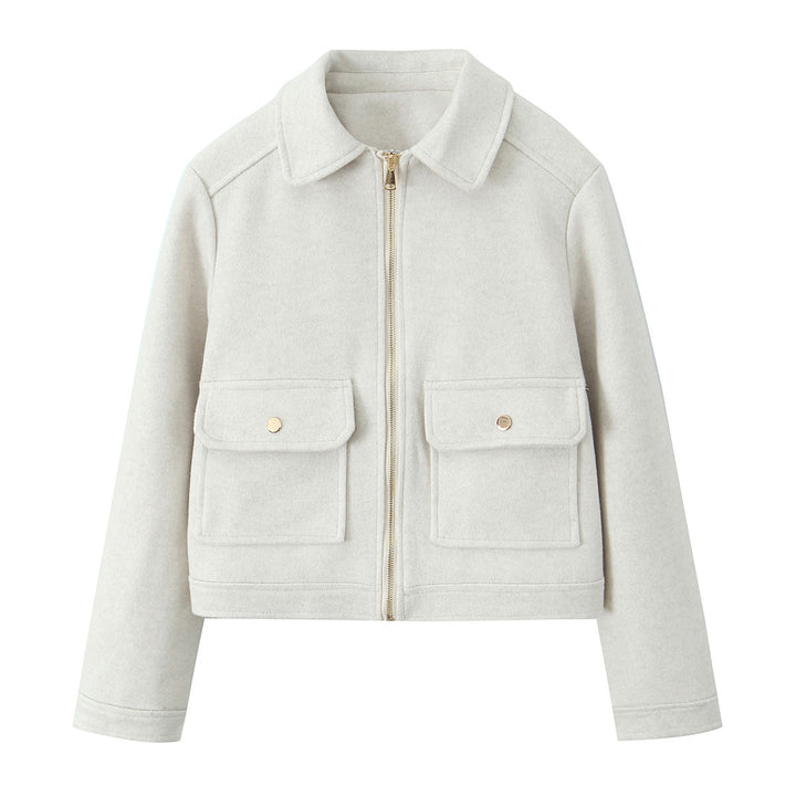 Women's short jacket in boxy cut with zipper, patch pockets and shirt collar Mune Fashion