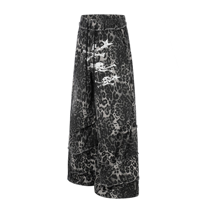 Ladies Wide Cargo Culotte Shorts with Fringed Steps and Skull Print Mune Fashion