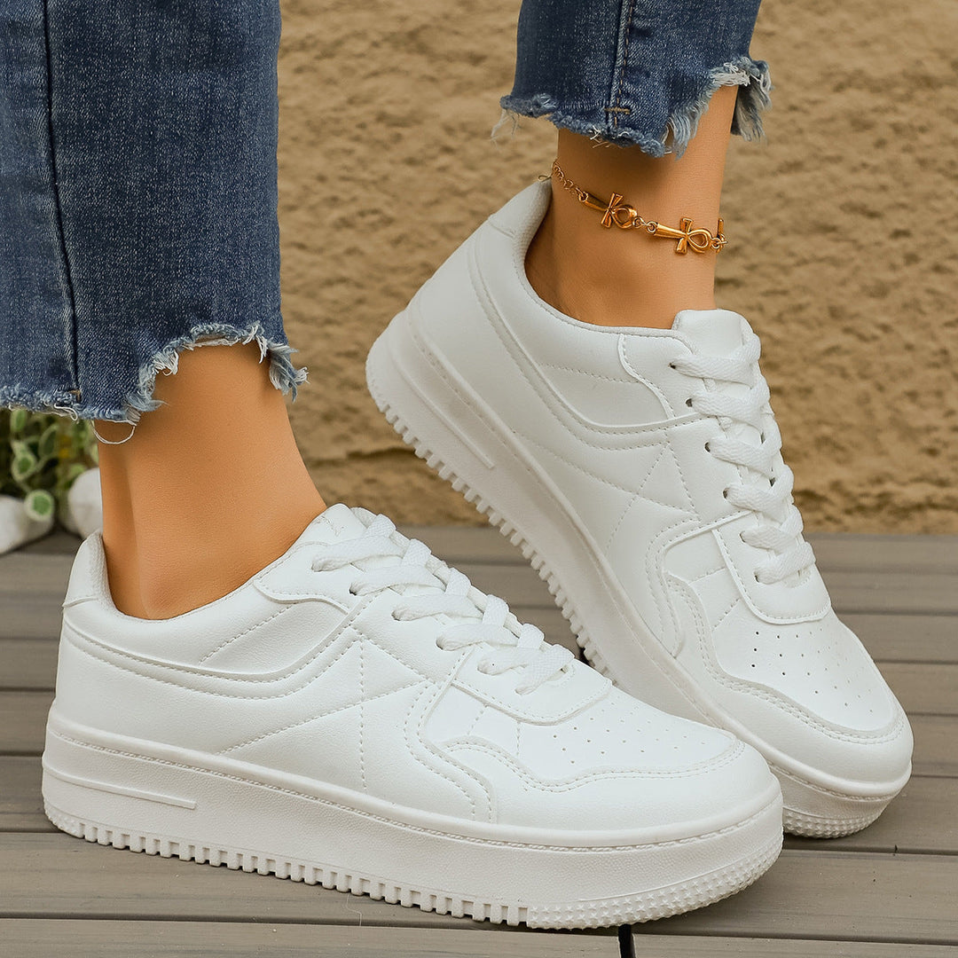 Women's Comfortable Sneakers in Casual Lifestyle Design Mune Fashion