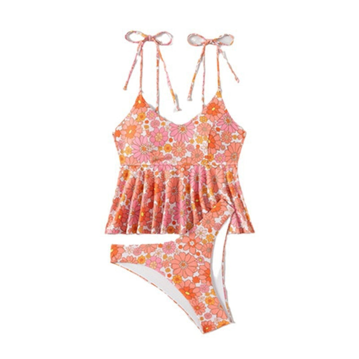 Women's attractive flutter bikini top with floral design and matching high-cut briefs Mune Fashion