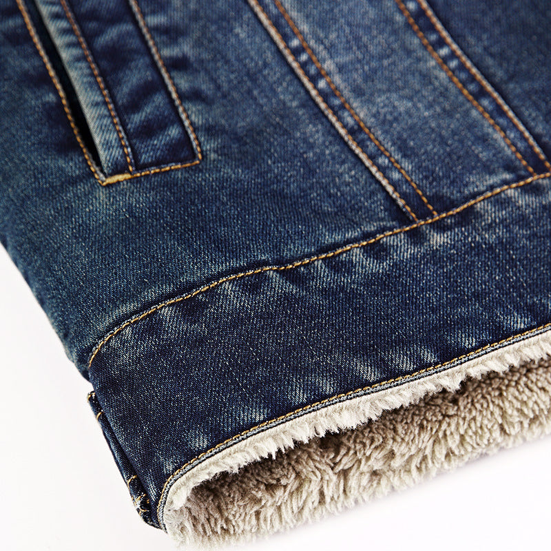 Men's denim jacket in trucker style with light mesh lining and structured seam design Mune Fashion