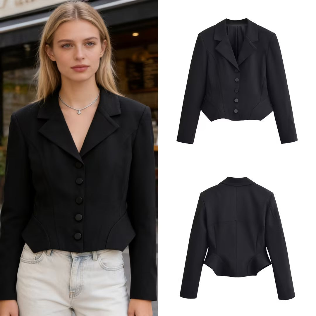 Women Fitted Cropped Blazer with Princess Seams and Matte Covered Buttons Mune Fashion
