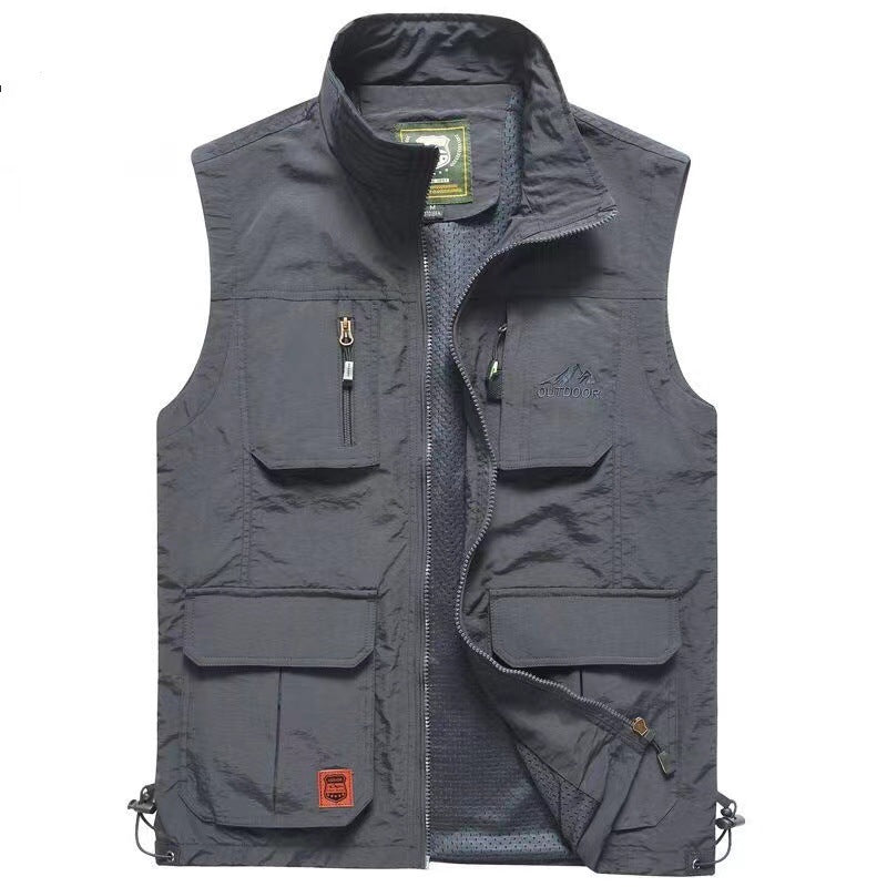 Men's multifunctional outdoor vest with mesh lining, multiple pockets and adjustable hem Mune Fashion