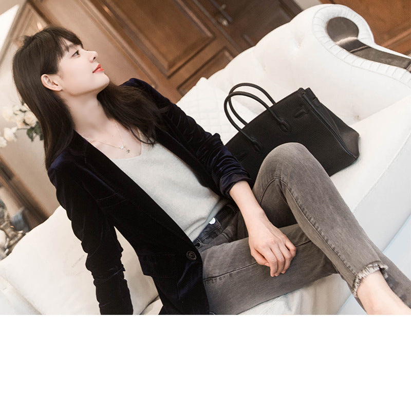 Ladies Elegant Velvet Blazer with Slim Fit Mune Fashion