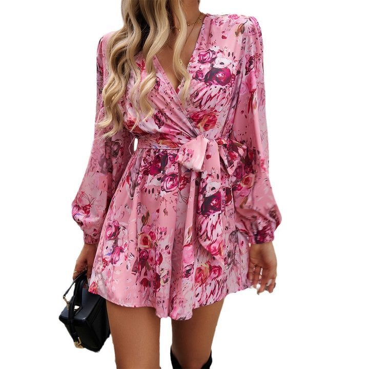 Women's wrap mini dress with V-neck, fitted tie belt and balloon sleeves Mune Fashion