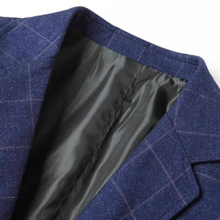 Men's Check Blazer with Tailored Fit, Lapel Collar and Flap Pockets Mune Fashion