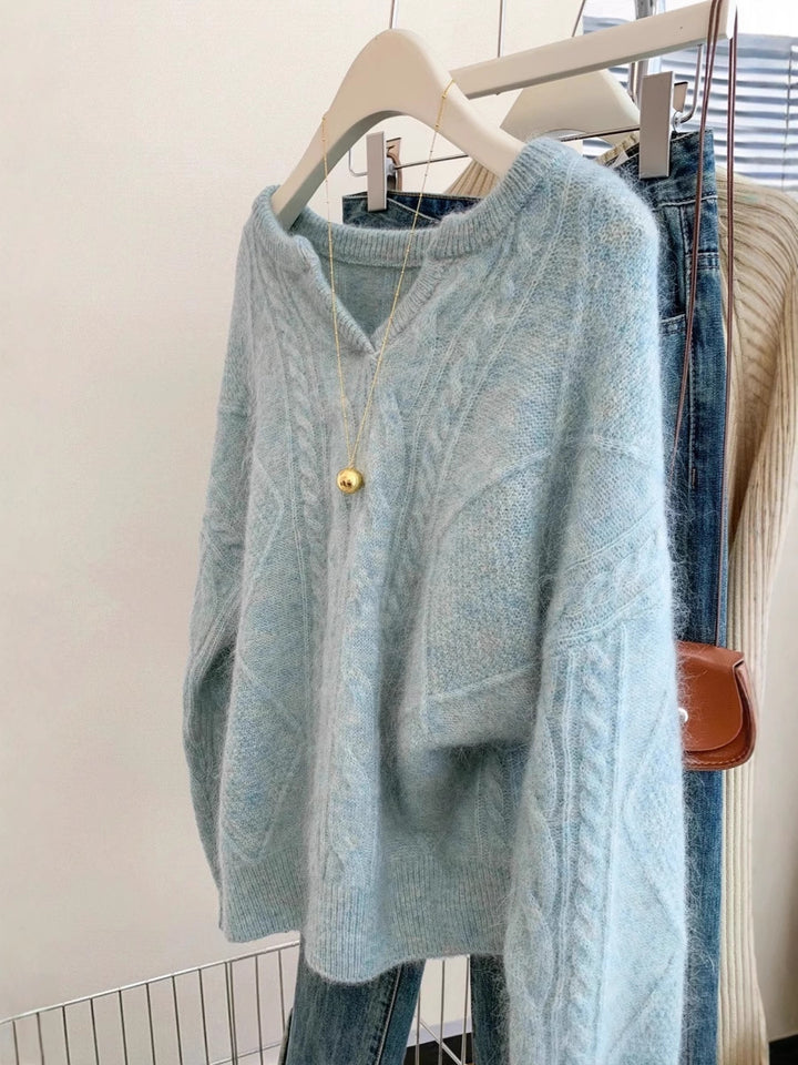 Women's Oversize Mohair-Optic Cable Knit Sweater with V-Neck and Dropped Shoulder Mune Fashion